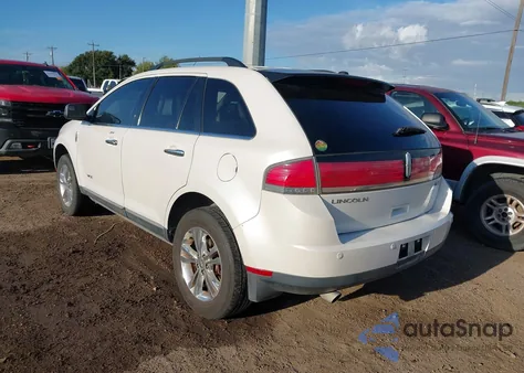 2010 Lincoln Mkx z USA, uszkodzony, nr VIN 2LMDJ6JC1ABJ33330